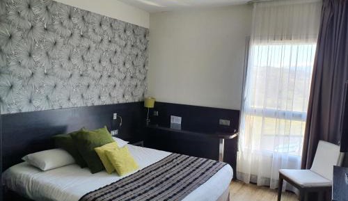 Double Room with Mountain View