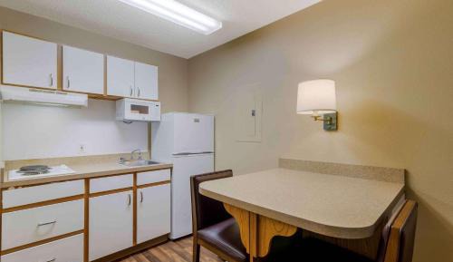 Studio with 2 Double Beds - Non-Smoking