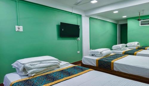 4-Bed Mixed Dormitory Room
