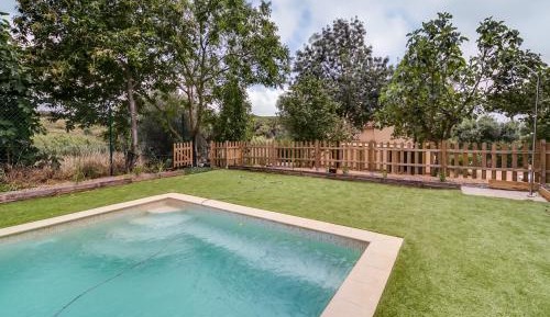 Five-Bedroom Holiday Home