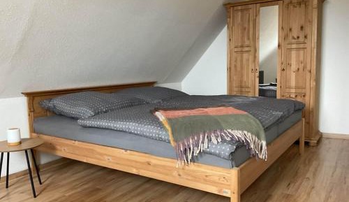 Superior One-Bedroom Apartment