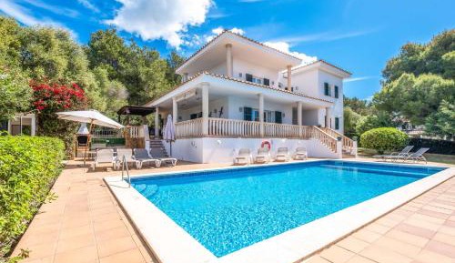 Five-Bedroom Villa