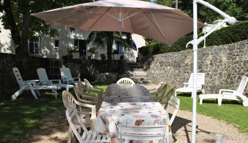Holiday Home (10 Adults)