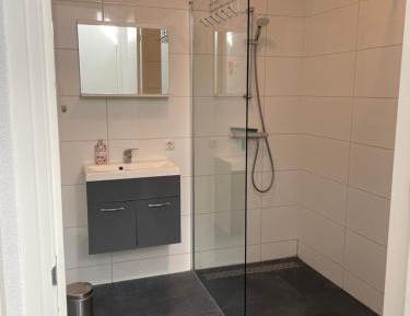 One-Bedroom Apartment - Non-Smoking