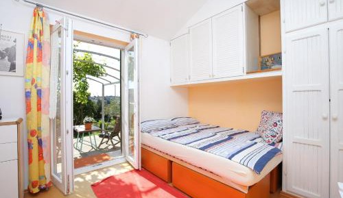 Studio with Terrace