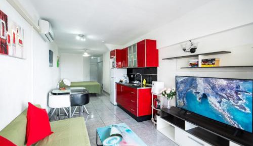 One-Bedroom Apartment