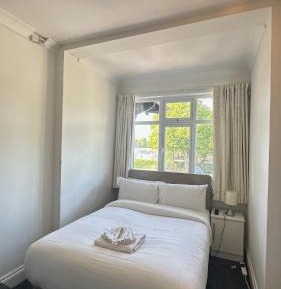 Deluxe Double Room with Shower