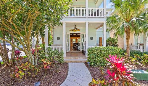Three-Bedroom Holiday Home 