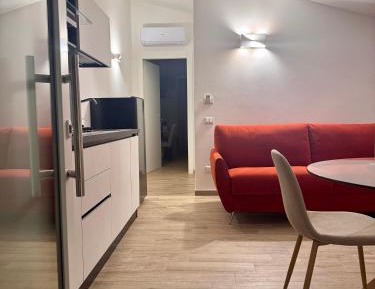 Deluxe One-Bedroom Apartment with Garden View