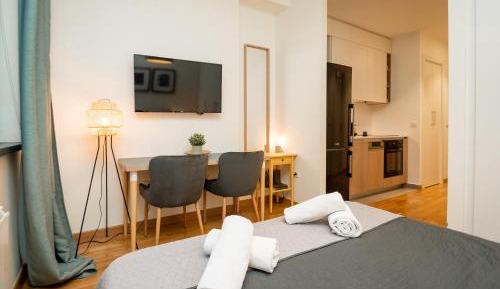 One-Bedroom Apartment with Balcony and Water View
