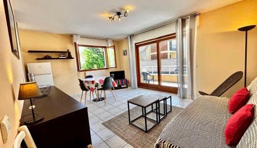 Apartment (4 Adults)