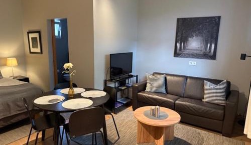 Standard Double Room with Shared Bathroom