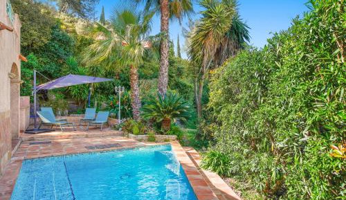 Villa with Private Pool