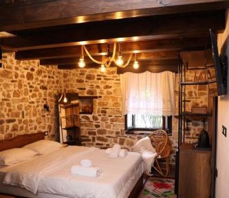 Duplex Quadruple Room