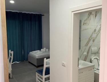 Deluxe Double Room with Balcony and Sea View
