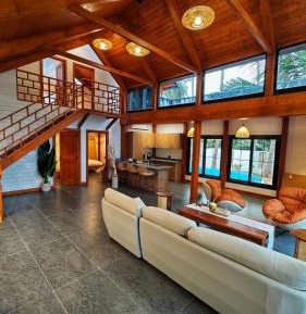 Deluxe Villa