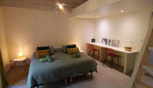 Double Room with Private Bathroom