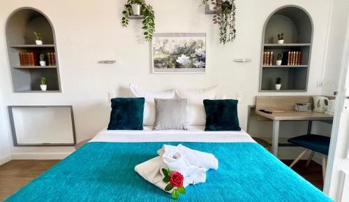 Superior Room with Balcony and Village View