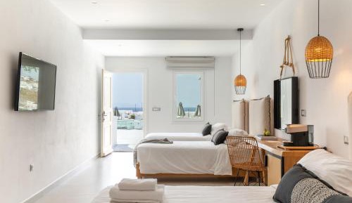 Quadruple Room with Sea View