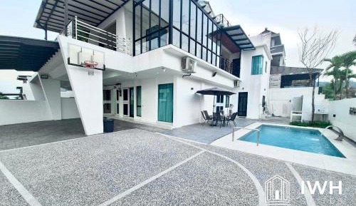 Summit 48 Pool Villa