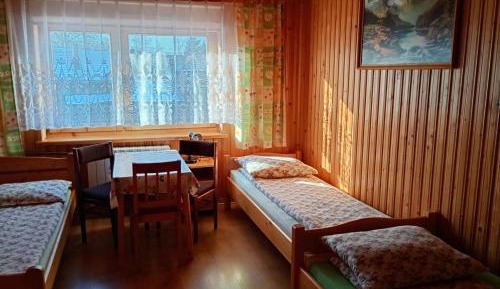 Quadruple Room with Private Bathroom