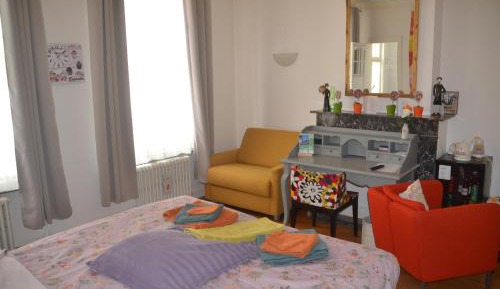 Deluxe Double Room with Shower
