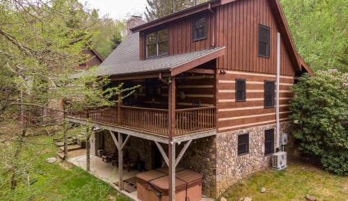Three-Bedroom Holiday Home 