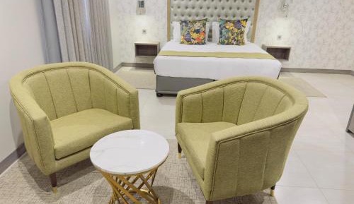 Superior King Room
