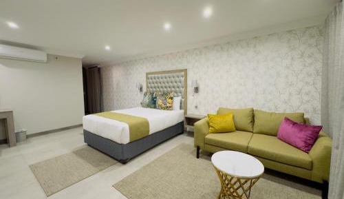 Superior Queen Room