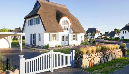 Three-Bedroom Holiday Home 