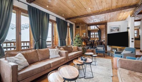 Superior Chalet