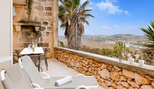 Apartment with Terrace