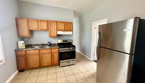 Triple Room with Shared Bathroom