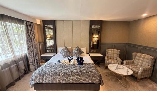 Executive Suite