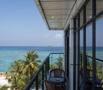 Wings Signature Suite with Free 30-Minute Spa, Room Upgrade and Guided Snorkeling Trip – Aug & Sep 26 Stays