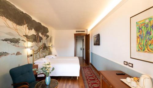 Superior Double Room with Balcony