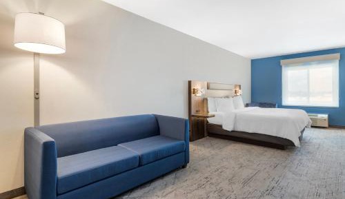 Premium King Room with Sofa
