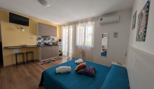 Twin Room with Private Bathroom
