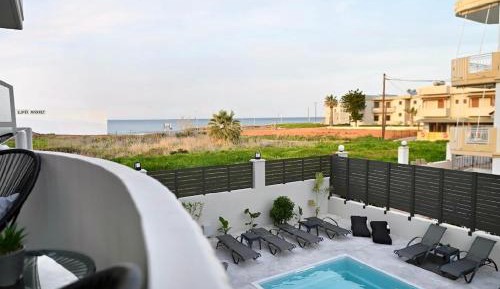Superior One Bedroom Suite with Sea View