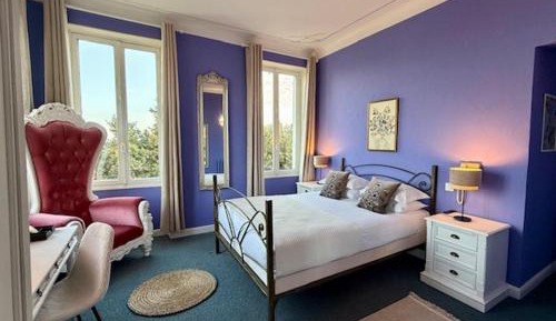 Large double room with balcony and panoramic view