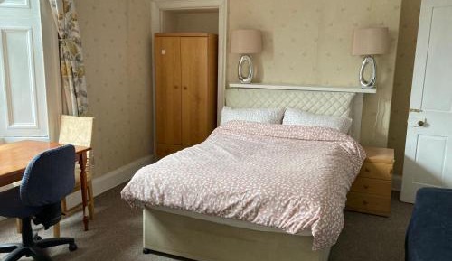Deluxe Double Room with Shower