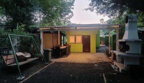 One-Bedroom House