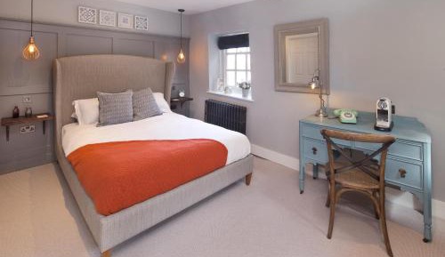 Classic Double Room