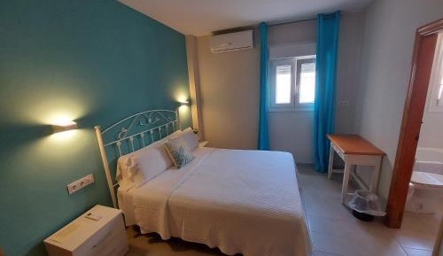 Standard Queen Room