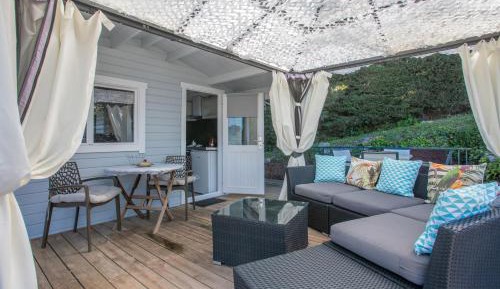 Superior One-Bedroom Apartment