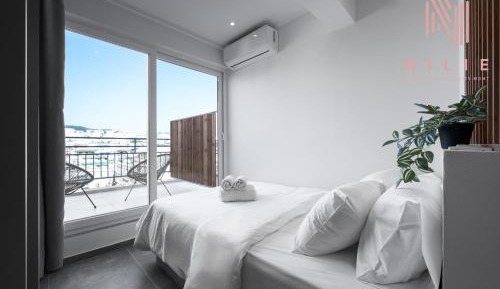 Studio with Balcony