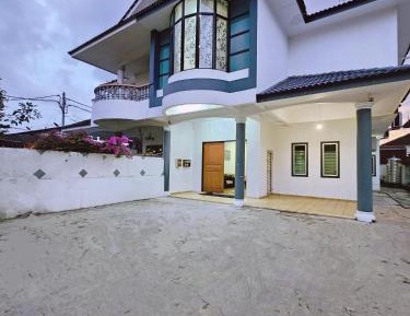 Family Bungalow