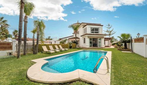 Villa with Sea View