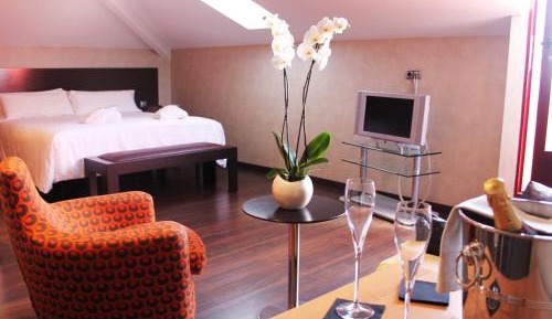 Junior Suite (2 Adults)