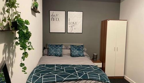 Double Room with Shared Bathroom